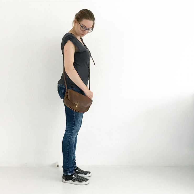 mamalifestyle simpele outfit favoriete jeans keecie bag