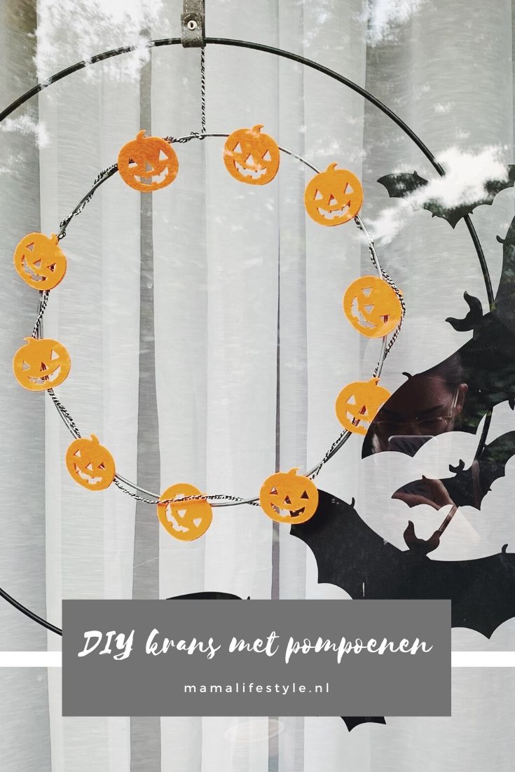 Pinterest - halloween krans pompoenen voordeur