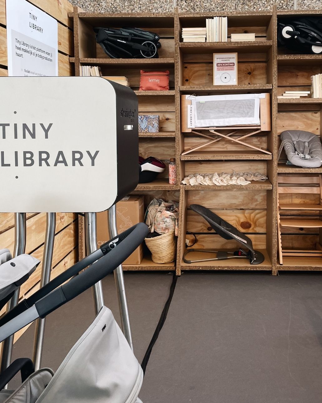 negenmaandenbeurs 2022 tiny library